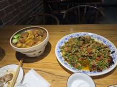 -小三峡食府(西五路店)
