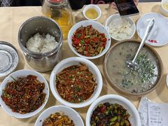 -笨罗卜浏阳菜馆(太平街店)