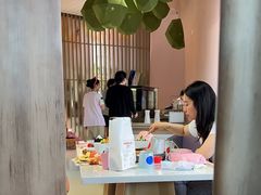 -水桶王国主题餐厅·聚会·生日派对·亲子活动·家庭套餐(亚龙湾希尔顿店)