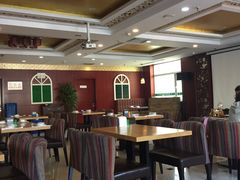 大堂-巴依兄弟西域美食(机场店)