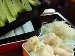 -佬土鹅肠火锅(解放路店)