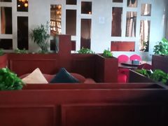 -戈尔登酒店·满堂彩咖啡厅