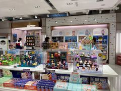 -泡泡玛特POPMART(国金街店)