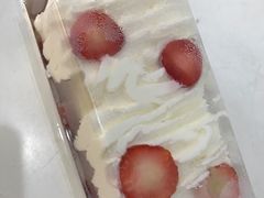 -三三烘焙坊(滨江店)