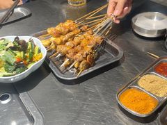 -马路牙子烧烤馄饨酒馆(望京店)