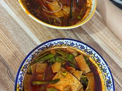 -老字号杨坡红油米线腊汁肉夹馍(东四道巷店)