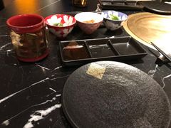 -山川小町·极番烧肉(新地假日广场店)
