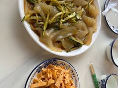 -朴小妹人参鸡汤火锅(长白山万达店)