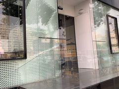 门面-BLACKSWAN黑天鹅(环球店)