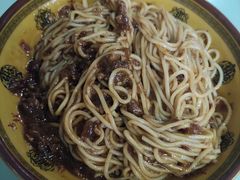 炸酱拌面-食惠里小笼包面馆(越秀店)