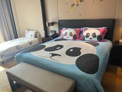 -成都保利公园皇冠假日酒店(熊猫基地店)