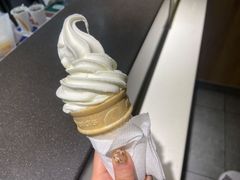 甜筒-麦当劳(津南吾悦广场店)