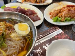 -韩风烤牛肉冷面店