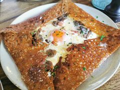 鸡蛋蘑菇熏肉荞麦可丽饼-RAC BAR(安福路店)