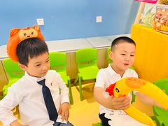 -蓝话筒·少儿成人演讲口才·主持朗诵·戏剧表演(大华第一坊店)