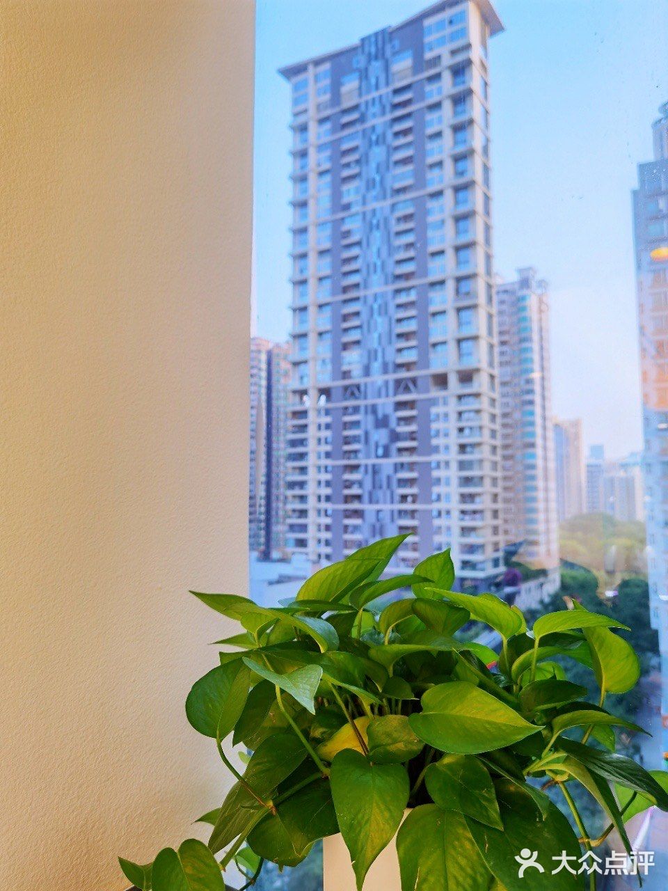 石牌土豪村/服务CHAO赞的高空环境专业验光配镜