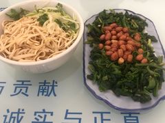 -十二忠手拉面(中华路店)