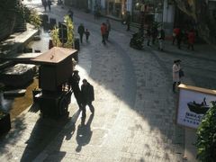 -猫的天空之城概念书店(杭州南宋御街店)