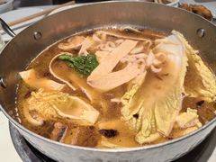 -七欣天香辣蟹火锅(闵行浦江欢乐颂店)
