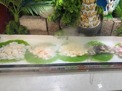-四囍码头海鲜烧烤自助火锅(外滩南京东路悦荟广场店)