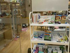 -Pets First伊珊娜洗护·精致美容·家庭式寄养(新会路店)