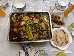 -阆辣荟餐饮(老味道8年·古城店)