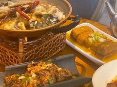 -隔壁老王·家常云南菜(花巷店)