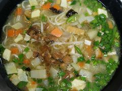 -秦香陕西食府(华贸天地店)
