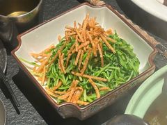 徐州金丝馓子炒豆苗-锦荟JINHUI·浙江小馆(上海荟聚店)