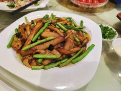 紫苏豆角炒茄子-港美茗点名菜(万江店)