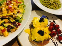 炖牛肉班尼克蛋-UPPER KITCHEN(延安路店)