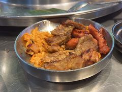 -哈哈碳都·牛肋条无限自助烤肉(台江万达店)