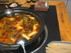 -小饕荟雅安贡椒鱼鲜馆(广福桥店)