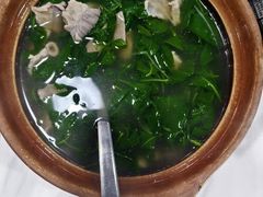 -明本湛江鸡•海鲜小厨(陈家祠店)