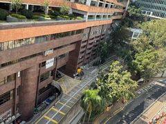 -香港大学