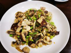 雪菜蘑菇毛豆-云中菜馆(恒晟·云中绿园店)
