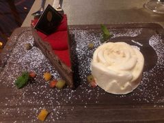 -YUE·6·西式融合餐厅(外滩六号店)