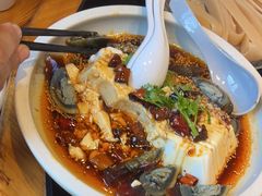 -锅老头海鲜铁锅炖
