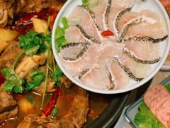 -沪小胖小龙虾(淮海中路旗舰店)