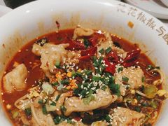 -渝是乎酸菜鱼(龙旗购物中心店)