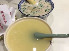 荷叶粥-穆得·老周家牛肉烧饼(普利街店)