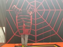 -嗨翻Hi-Fun竞技主题乐园·蹦床亲子生日轰趴(国光1937店)