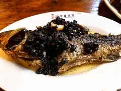 -老鼎万春卤菜(五代传承创始老店)