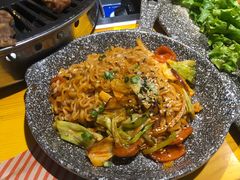 猛辣火鸡拌面-那胡同里的小烤肉馆(开发区万达店)