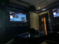 -唱吧麦颂KTV(东胜港悦广场店)