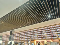 -茑屋书店(天目里店)