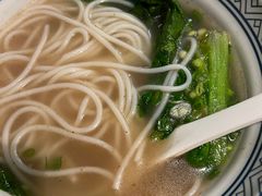 -粉吖吖·邵阳米粉(体育西路店)