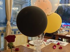 -Mark&Mars Restaurant