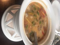 冬阴功汤-食肆&Fourteen(武林夜市店)