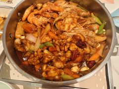 -黄记煌三汁焖锅(新佳丽江汉路店)